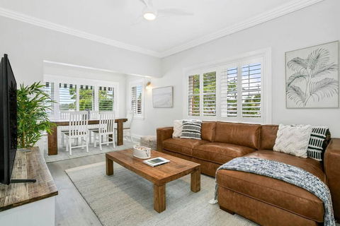 BALO1 - The Esplanade - Mosman - Kawana Tourism 4