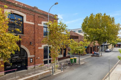 BANN2/5 - Bannister Heritage Hideaway - Kawana Tourism 2