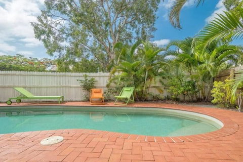 BARBADOS Ultimate Laid-back Holiday - Flat Stroll To River - Kawana Tourism 1