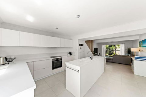 BARBADOS Ultimate Laid-back Holiday - Flat Stroll To River - Kawana Tourism 4