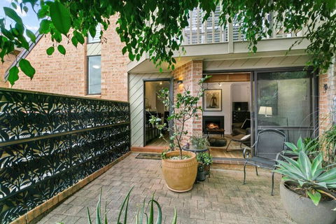 BARIS - Bariston Avenue Cremorne - Kawana Tourism 2