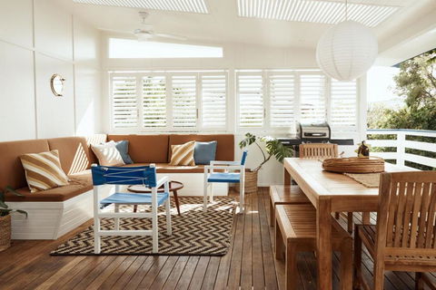 BAY PROPERTIES . The Sailors Upper Deck - Kawana Tourism 0