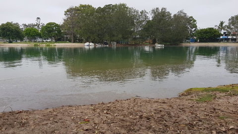 Excellsior Apartments - Kawana Tourism 26