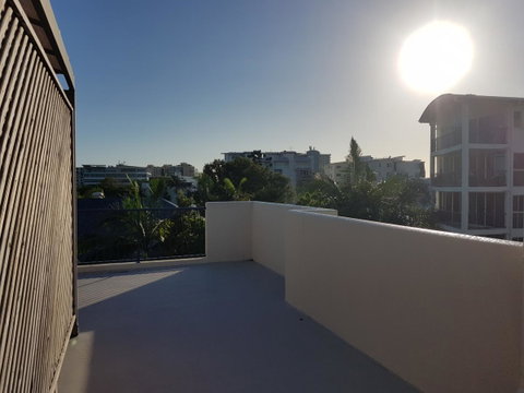 Excellsior Apartments - Kawana Tourism 16