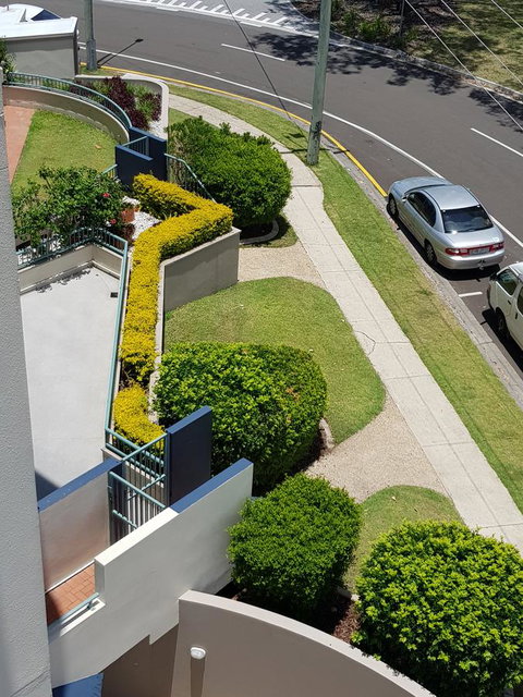 Excellsior Apartments - Kawana Tourism 31