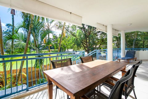 Noosa Riviera Resort - Kawana Tourism 40