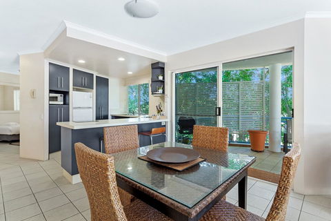 Noosa Riviera Resort - Kawana Tourism 29
