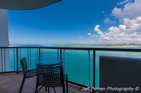 La Promenade - Kawana Tourism 11