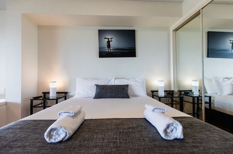 La Promenade - Kawana Tourism 21