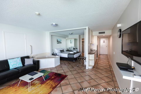 La Promenade - Kawana Tourism 28