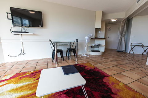 La Promenade - Kawana Tourism 15