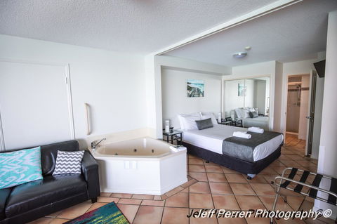 La Promenade - Kawana Tourism 29
