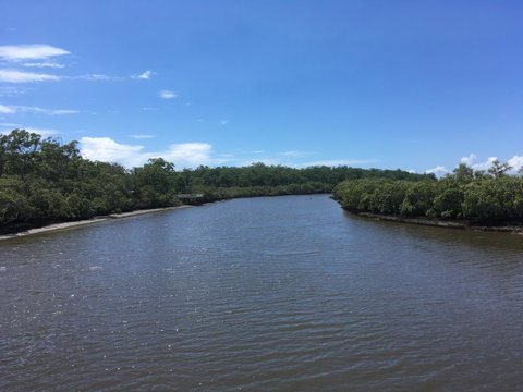 Absolute Waterfront - Kawana Tourism 22