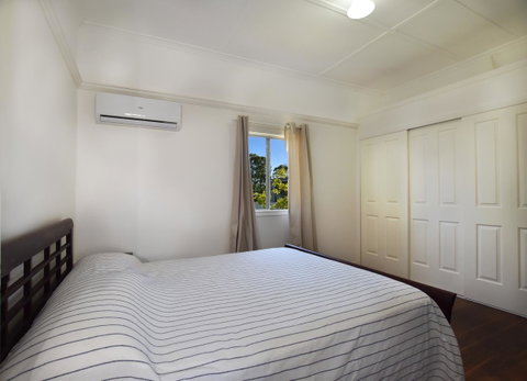 Absolute Waterfront - Kawana Tourism 2
