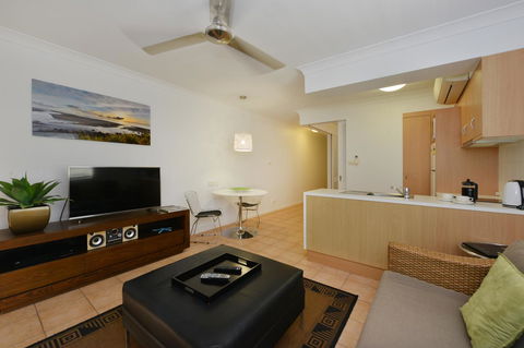 Port Douglas Apartments - Adults Only Oasis - Kawana Tourism 23