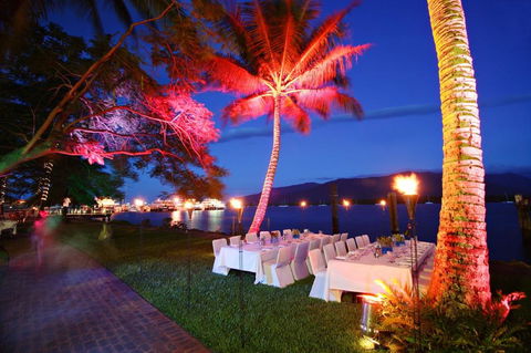 Hilton Cairns - Kawana Tourism 40