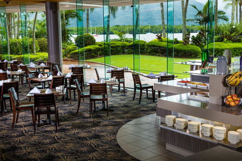 Hilton Cairns - Kawana Tourism 25