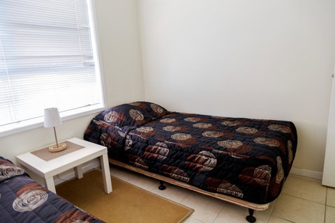 Crystal Beachfront Apartments - Kawana Tourism 19