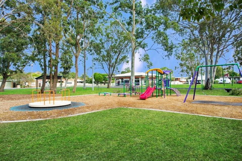 Lowset Sweetie, Central To Everything - Partridge St, Bongaree - Kawana Tourism 17