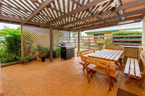 Lowset Sweetie, Central To Everything - Partridge St, Bongaree - Kawana Tourism 8