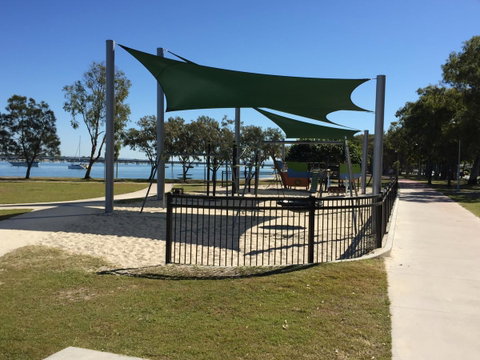 Bribie Waterways Motel - Kawana Tourism 25