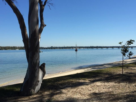 Bribie Waterways Motel - Kawana Tourism 22