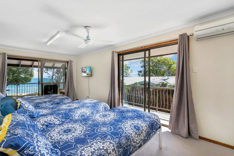 Bribie Beach House - Kawana Tourism 11