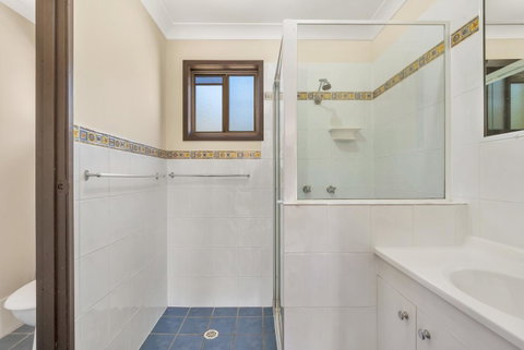 Bribie Beach House - Kawana Tourism 14
