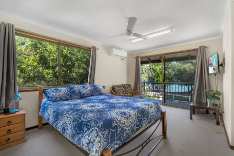 Bribie Beach House - Kawana Tourism 10