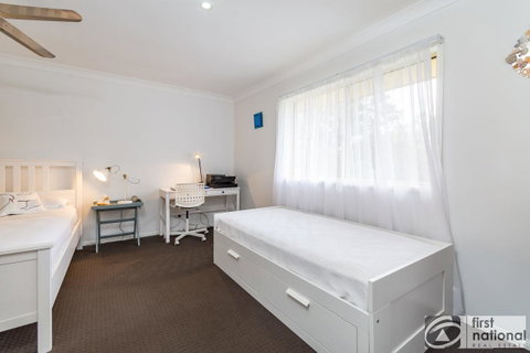 Immaculate Spacious Second Floor Unit Overlooking Pristine Parklands - Kawana Tourism 4