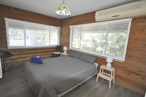 Beachside Beauty - Kawana Tourism 21