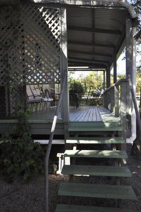 Beachside Beauty - Kawana Tourism 18
