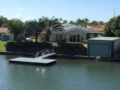 Private Canal Duplex With Pontoon - Oleander Drive, Bongaree - Kawana Tourism 0