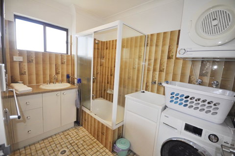 Bayviews At Bongaree - Kawana Tourism 13