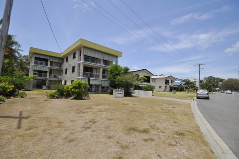 Bayviews At Bongaree - Kawana Tourism 18