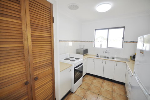 Bayviews At Bongaree - Kawana Tourism 3