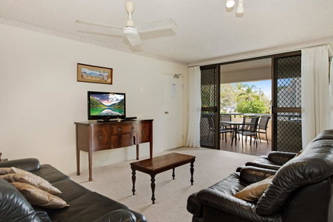Everything You Need Including A Pool! Karoonda Sands Apartments - Kawana Tourism 14