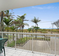 LISTEN TO THE SURF from Rickman Pde Woorim - Kawana Tourism