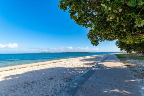 Waterfront Views From Private Rooftop Balcony - Bayview South Esp, Bongaree - Kawana Tourism 15