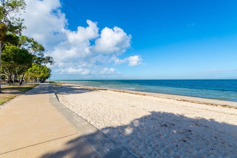 Waterfront Views From Private Rooftop Balcony - Bayview South Esp, Bongaree - Kawana Tourism 1
