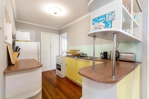 Fabulous Family Destination In Paradise Parade, Bongaree - Kawana Tourism 15