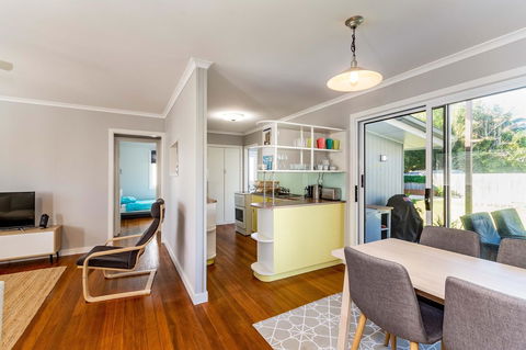 Fabulous Family Destination In Paradise Parade, Bongaree - Kawana Tourism 10