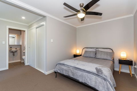 Fabulous Family Destination In Paradise Parade, Bongaree - Kawana Tourism 17