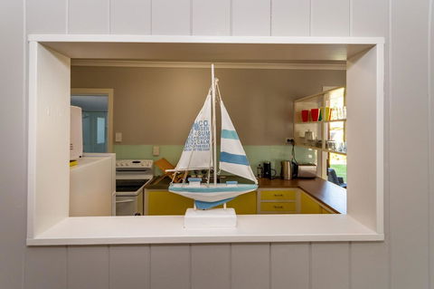 Fabulous Family Destination In Paradise Parade, Bongaree - Kawana Tourism 14
