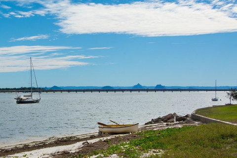 Spectacular Unit Overlooking Pumicestone Passage - Welsby Pde, Bongaree - Kawana Tourism 8