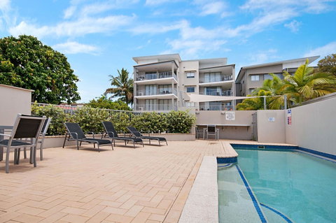 Spectacular Unit Overlooking Pumicestone Passage - Welsby Pde, Bongaree - Kawana Tourism 5