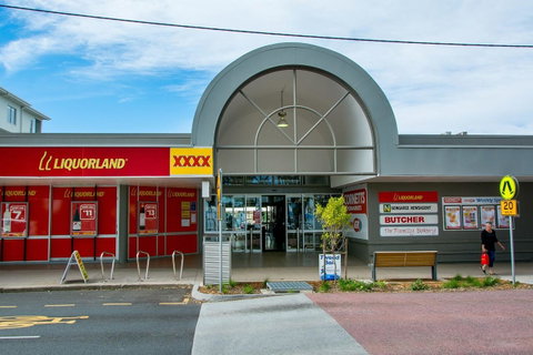 Spectacular Unit Overlooking Pumicestone Passage - Welsby Pde, Bongaree - Kawana Tourism 14