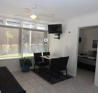 Portofino Unit 5 - Kawana Tourism