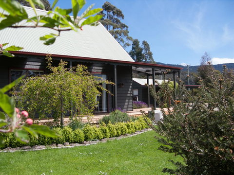 Parnella Adventure Bay, Bruny Island - Kawana Tourism 14