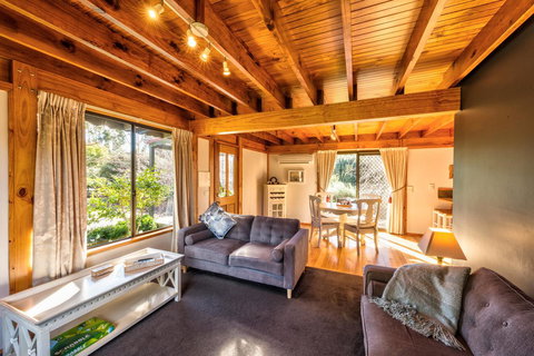 Parnella Adventure Bay, Bruny Island - Kawana Tourism 2